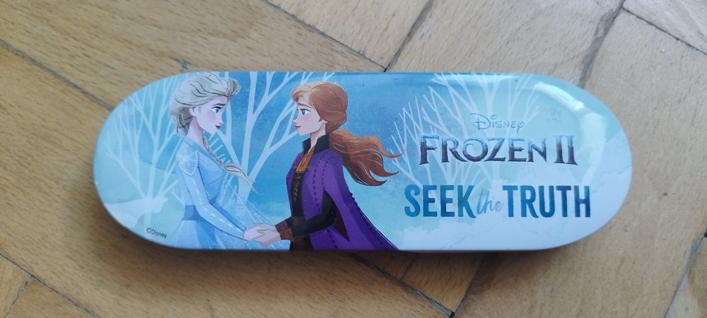 Metalowy piórnik Elza Anna Frozen Kraina Lodu