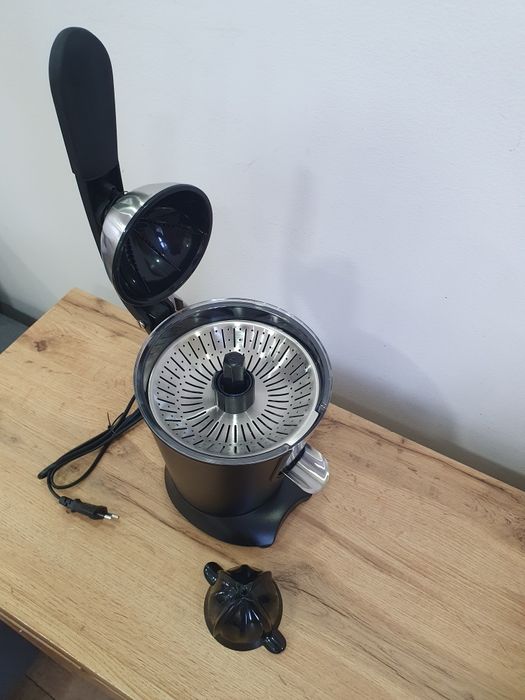 Wyciskarka do cytrusów Princess Black Steel 160W
