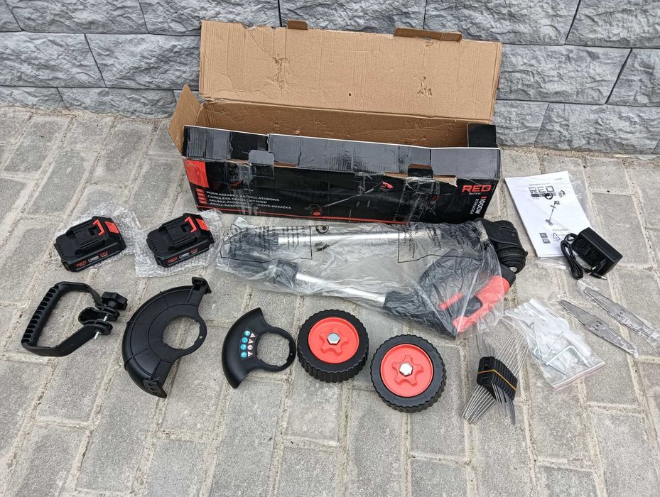 Podkaszarka akumulatorowa kosa WYKASZARKA NA KOŁACH  zestaw