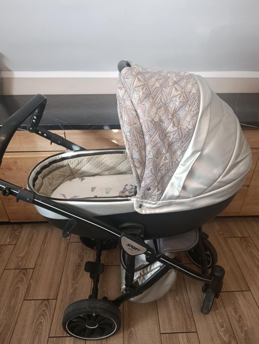 Spacerowka i wozek 3w1 oraz nosidelko