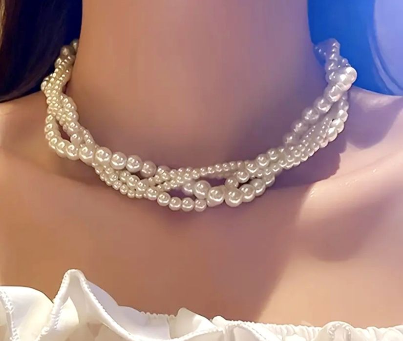 Nowy naszyjnik cztery warstwy perełek elegancki a la kolia