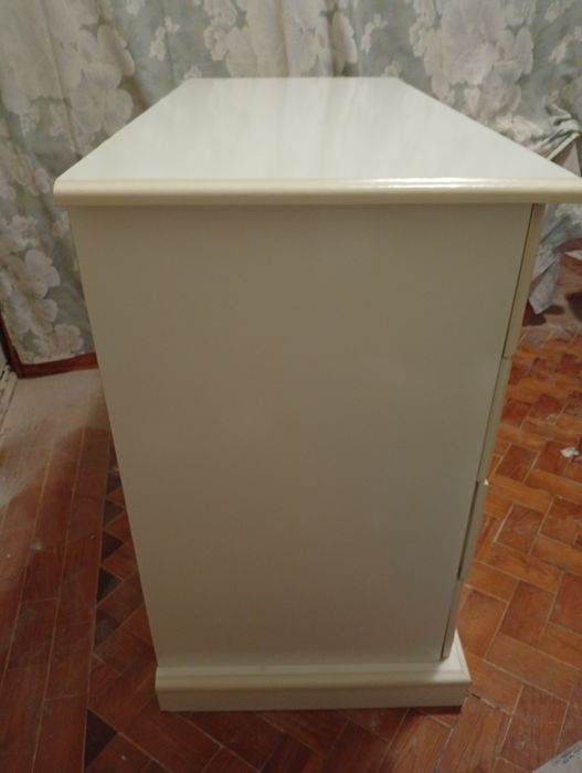 Móvel de quarto em branco