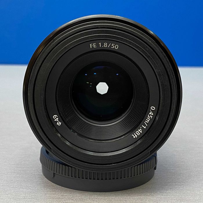 Sony FE 50mm f/1.8