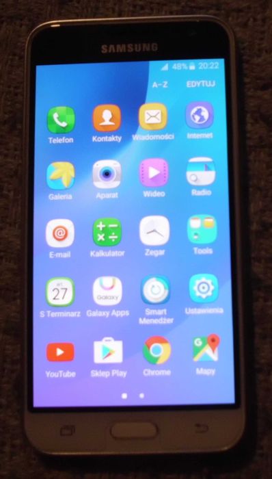 Samsung Galaxy J3 Dual Sim Nfc super stan karta pam.2GB+ład+kabel USB