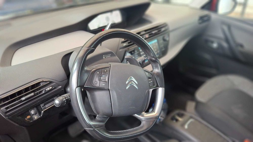 Citroên 1.6 HDI Grand Picasso (troco)
