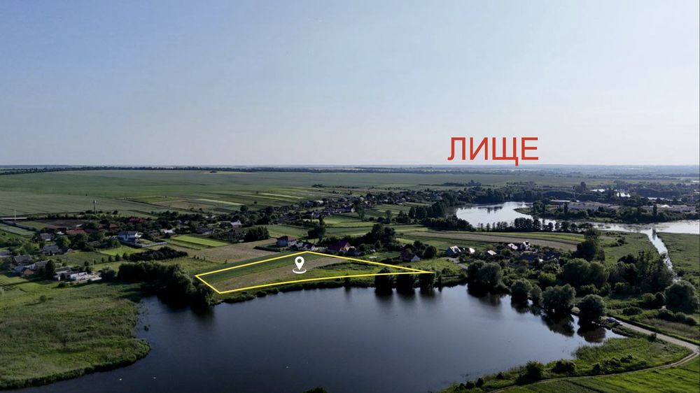 Фасадна до озера земельна ділянка – pohled 5