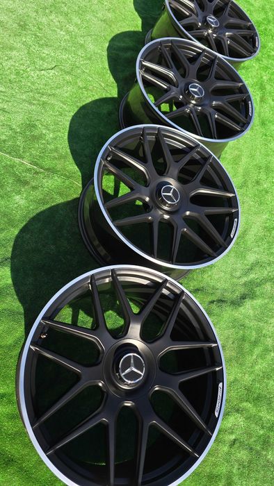 Оригінальні диски Mercedes AMG R21 GLC W253 X253 (A2534012000)