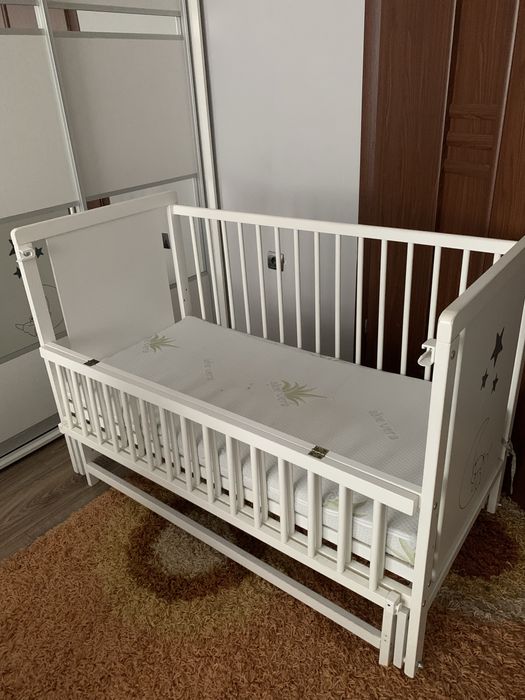 Дитяче ліжечко (колиска)