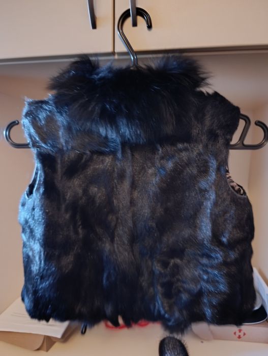 Жилетка на девочку.