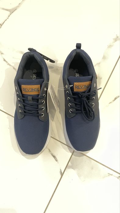 Чоловічі літні кросівки