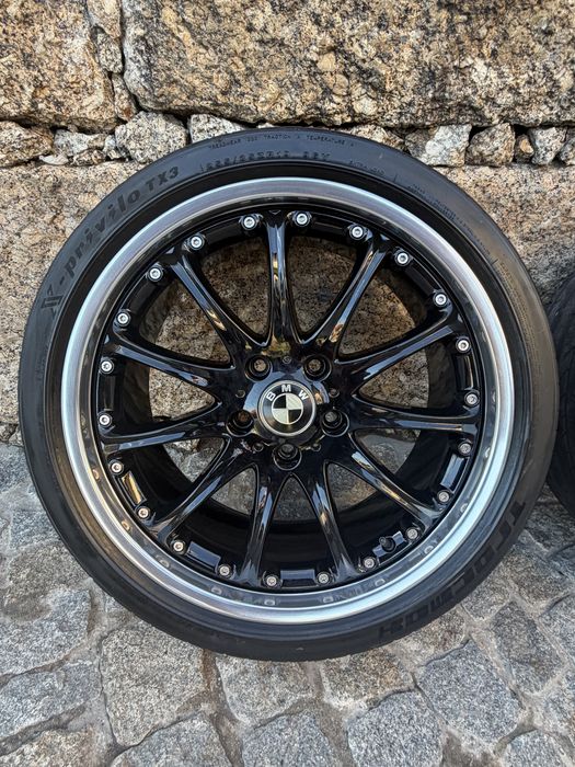 Jantes 19 com pneus furação 5/120