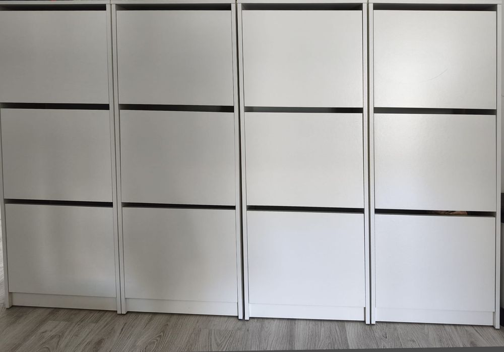 Sapateiras IKEA BISSA Branca (135 cm) – Excelente Estado