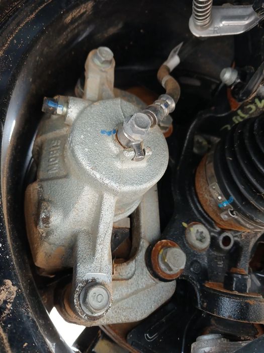 Pinça travão / maxila de travão frente direita KIA Ceed (CD)