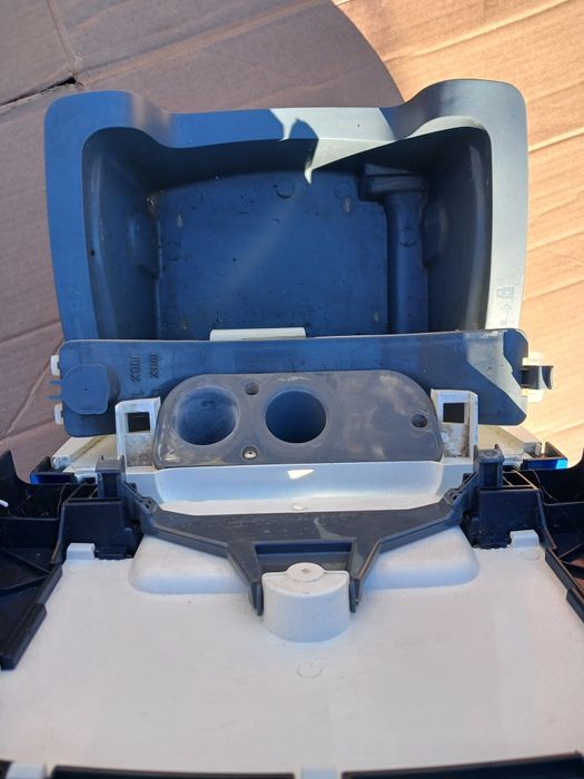 Пилосос Zelmer AQUAWELT 1600wat сама база