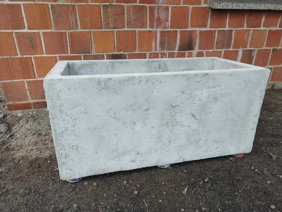 Donice ogrodowe Termo styropianowe nie betonowe