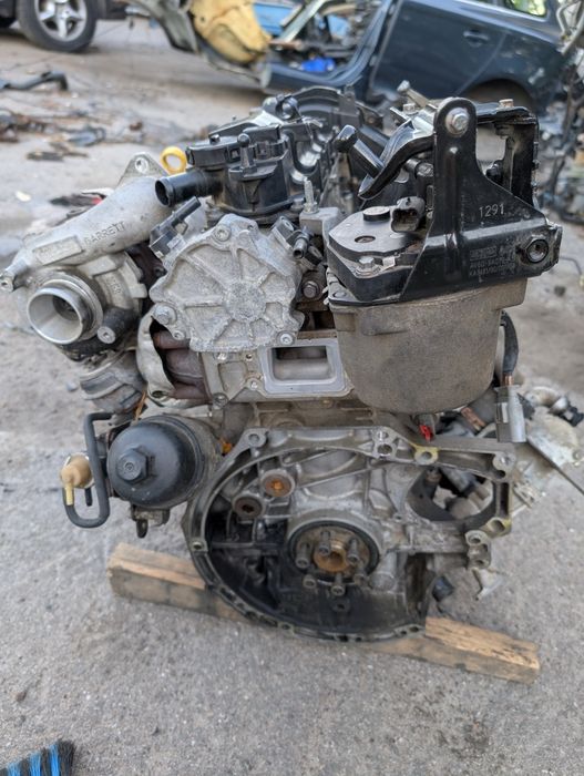 Двигун Volvo Мотор Peugeot Citroën 1.6D D2 D4162T  240км