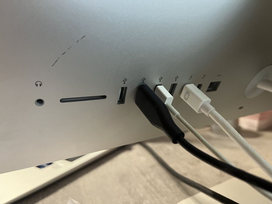 imac 21,5’- I7 - 16gb ram - disco 1TB Estado imaculado