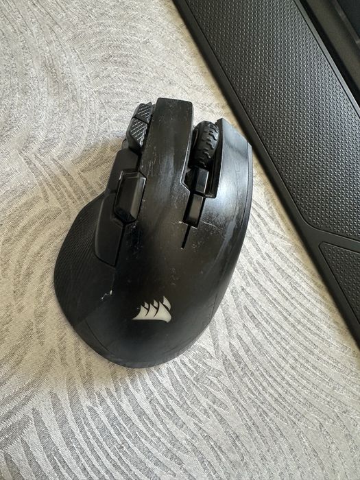 Corsair Keyboard and Mouse64552992610050121