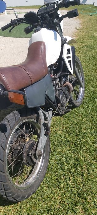 Yamaha DT 125 MX - Mota antiga | Mota Clássica