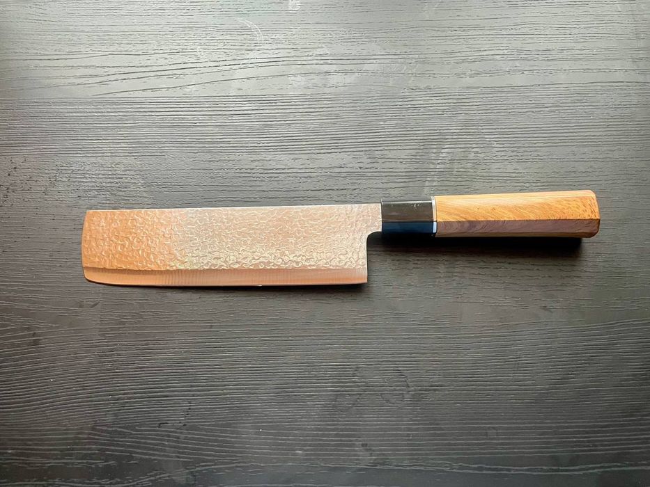 Японський ніж Nakiri з дерев’яною ручкою — для овочів