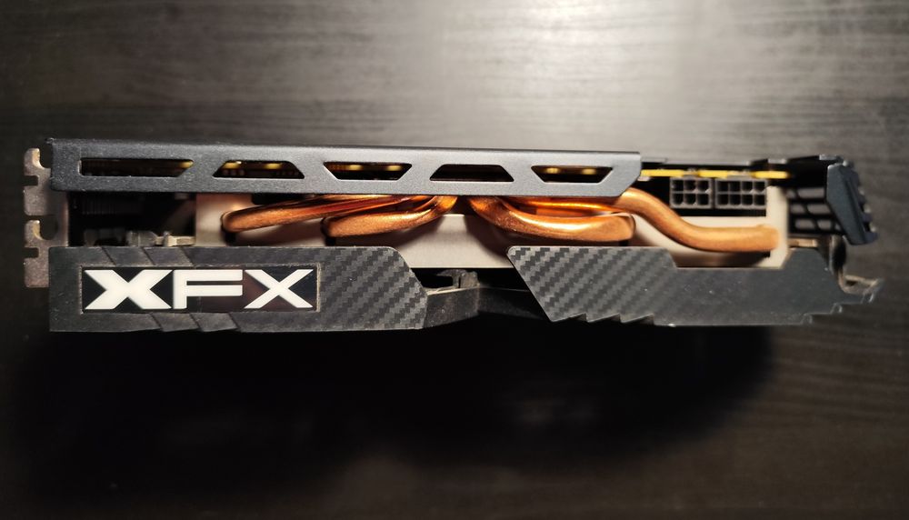 XFX Radeon RX 590 8GB Amora • OLX.pt