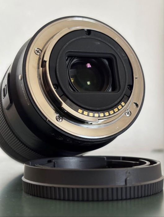 Objectiva Sony 18-135mm - E Mount