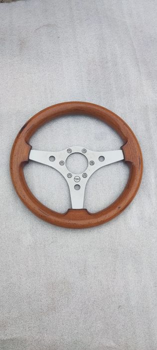 Volante Raid em madeira