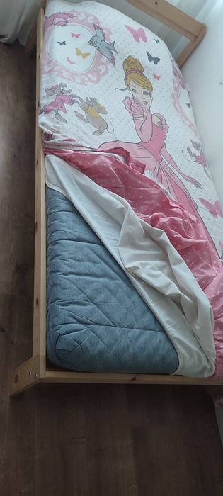 İkea Cama frame board e colchão 3-em-um