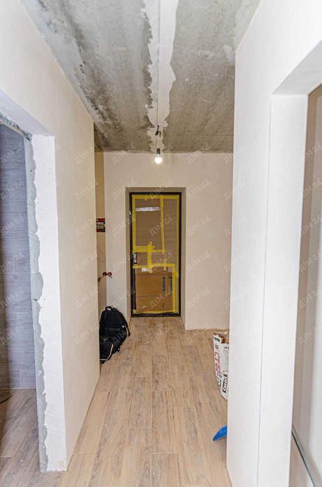 Зданий будинок, у квартирі розпочатий ремонт!