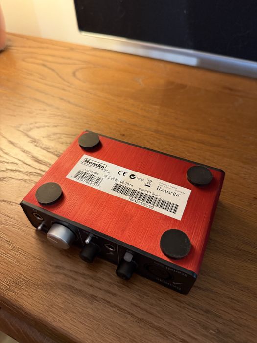 Focusrite scarlett solo interfejs i sluchawki KRK