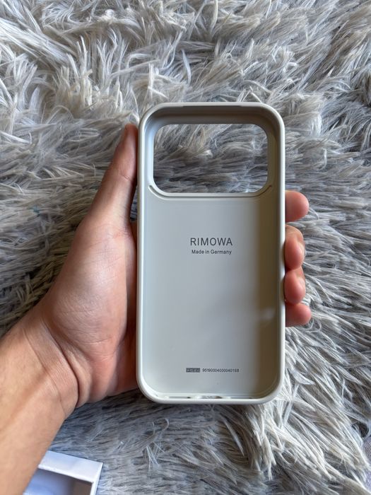 Capa rimowa iphone 17 pro