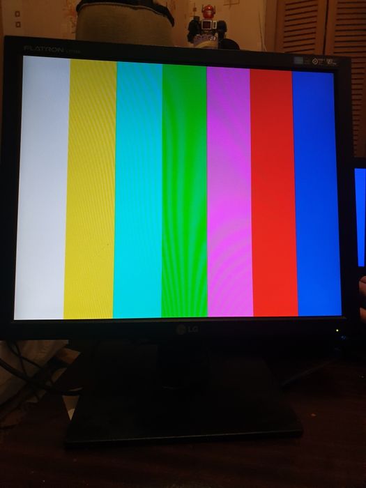 Монитор LG Flatron L1719S-BF