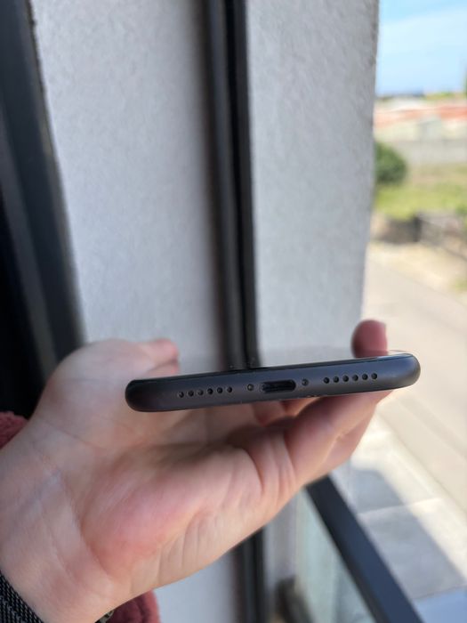 iPhone 11 Black 128GB
