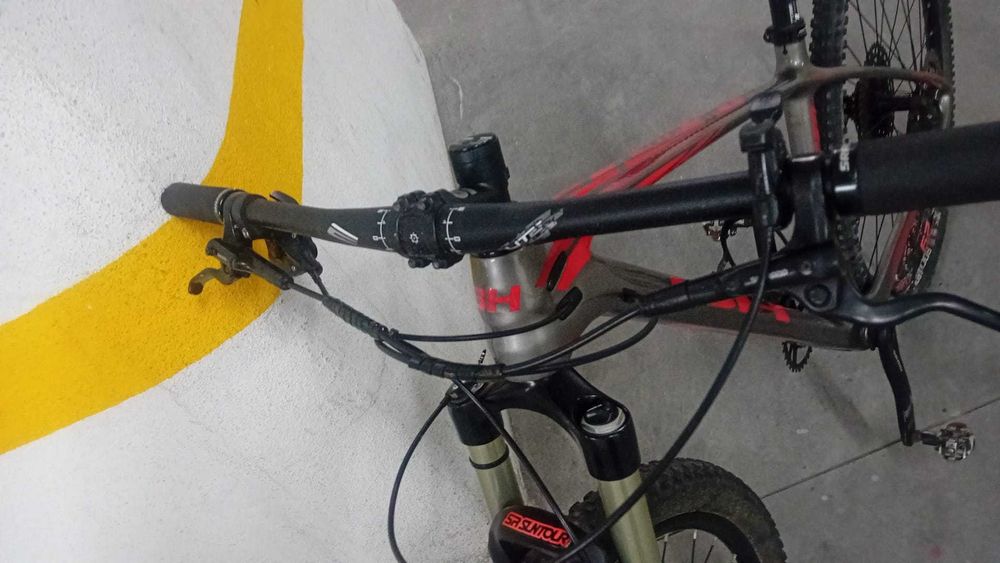 Bicicleta Cross pouco uso