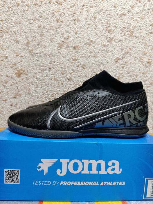Взуття для залу футзалки NIKE Mercurial SUPERFLY 7 ACADEMY IC  AT79
