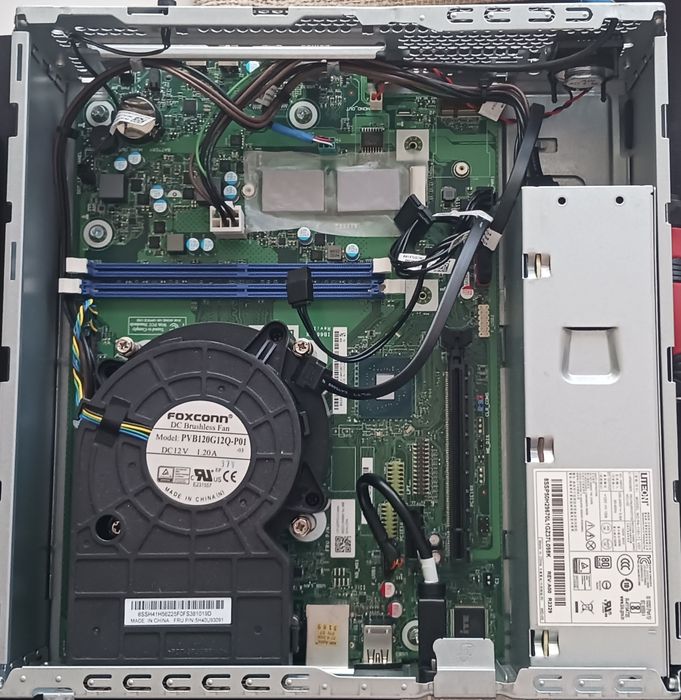 Lenovo ThinkCentre neo 50s gen3-Sem CPU/RAM/Disco