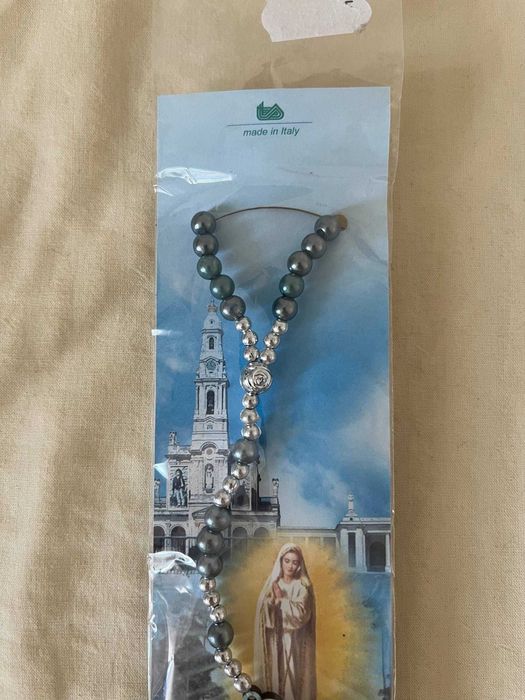 Terço de Fátima azul com o nome Gil