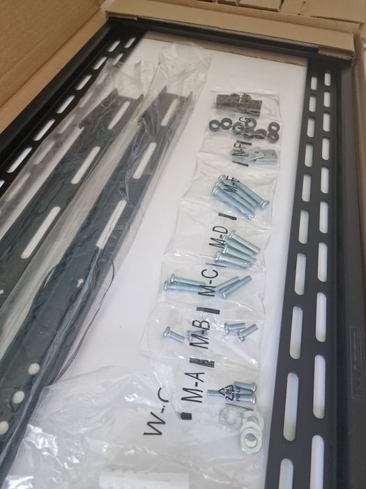 Uchwyt płaski do telewizora 100", max 100kg, multibrackets