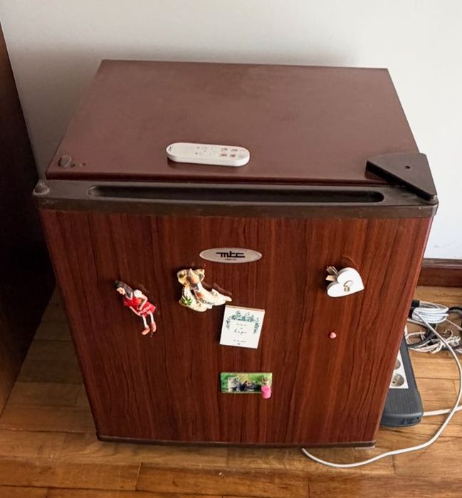 Mini Bar MTC - Bom estado