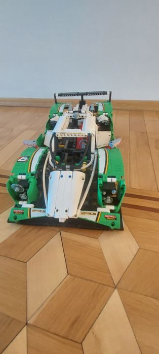 Lego technic wyścigówka  42039
