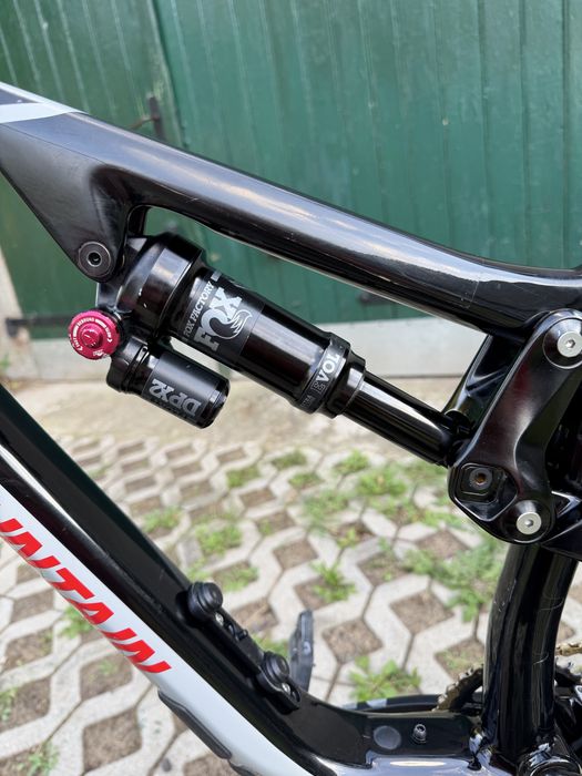 Rocky Mountain Altitude C70 – карбоновий ендуро двопідвіс