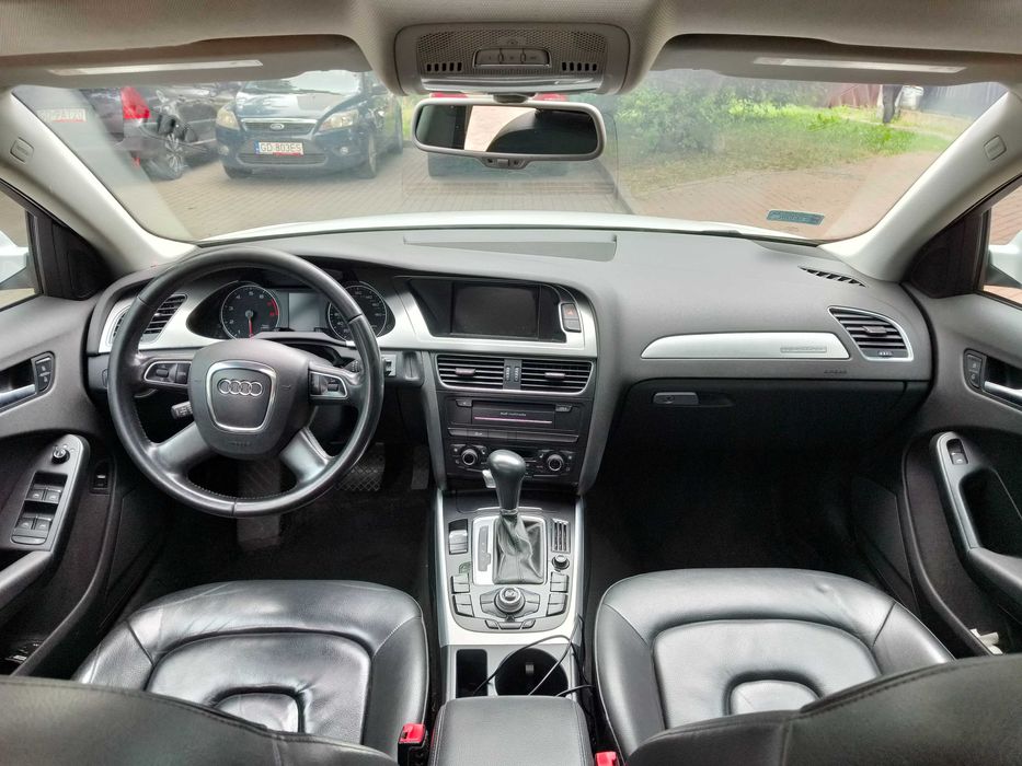 Samochód Audi a4 b8