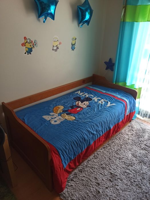 Cama solteiro com gavetao (cama dupla)