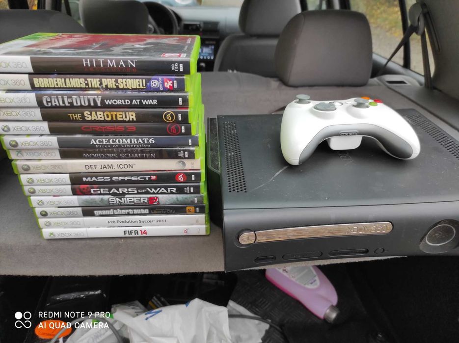 Konsola Xbox360 Fat 60Gb z kilkoma gramii stan bardzo dobry + wymianna