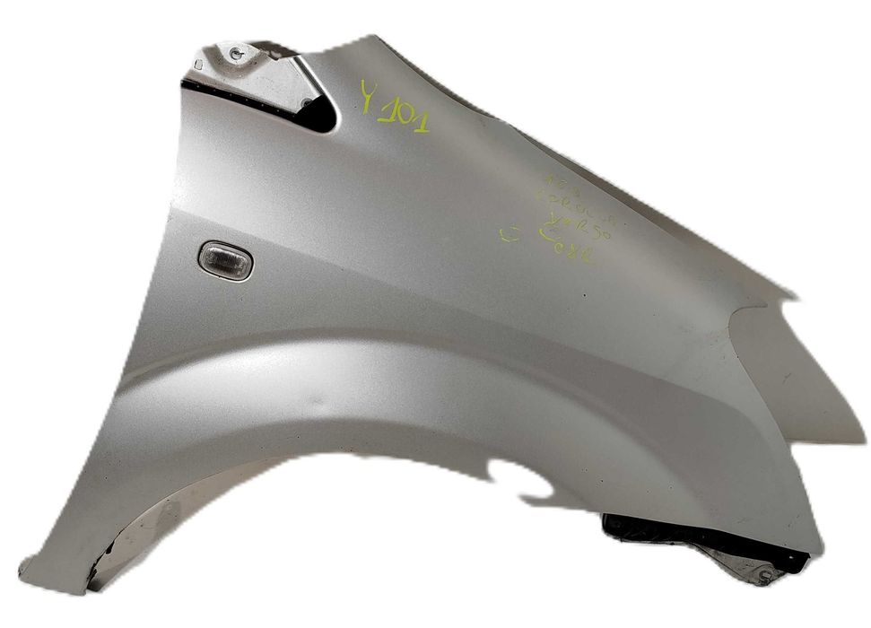 błotnik prawy przedni prawy przód TOYOTA COROLLA VERSO II 04-09 1C0