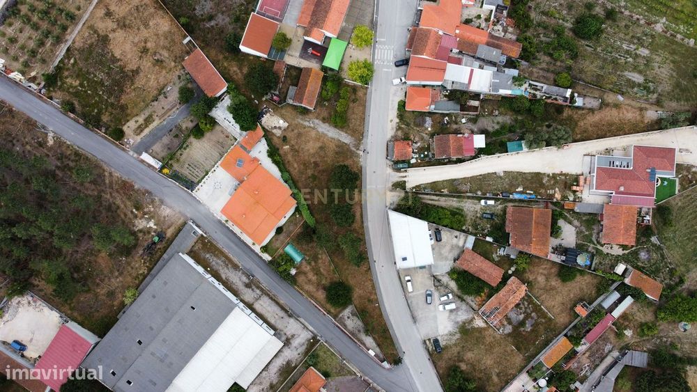 Terreno com Viabilidade de Construção no Centro de Alpedriz – 1.200 m²