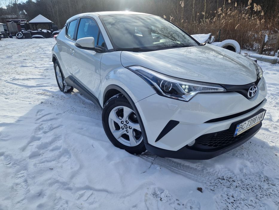 Toyota C-HR 1.2T офіційна, один власник, 75к пробігу