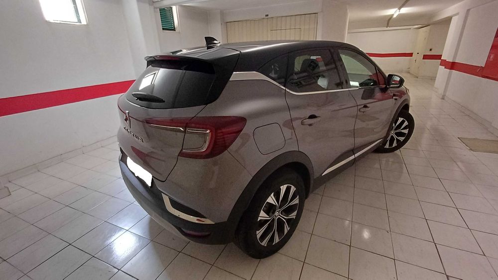 Renault Captur 1.0 TCe Techno Bi-Fuel 12/2023 | Garantia
