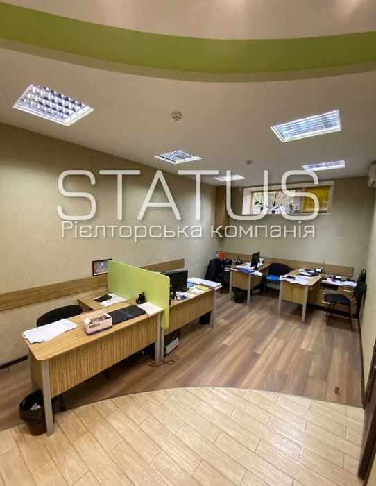 Продаж комерційного приміщення. Вул. Соборності.