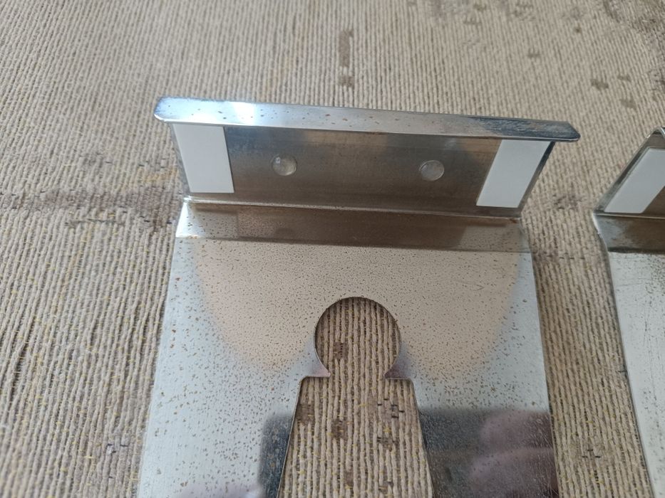 Cabides de porta ou poliban
